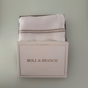 Bill & Branch Waffle Throw White/Tan